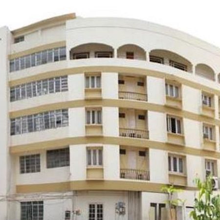 Hotel Ram International Puduccseri Kültér fotó