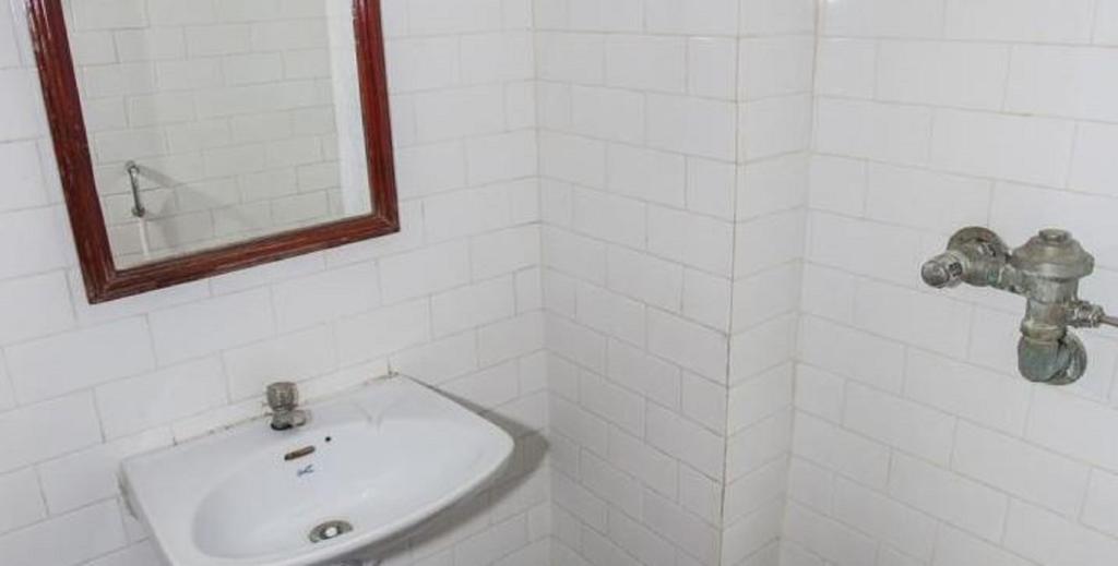 Hotel Ram International Puduccseri Kültér fotó